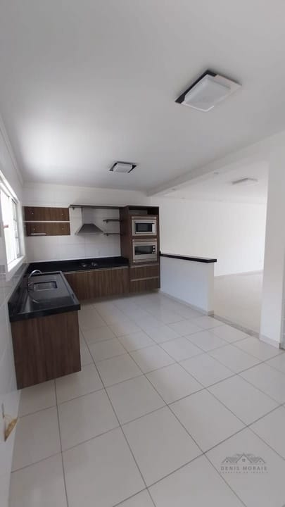 Casa à venda com 3 quartos, 233m² - Foto 15