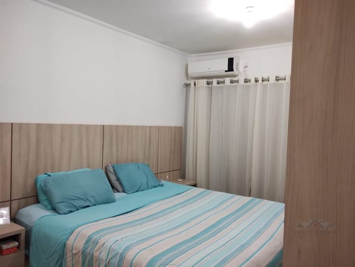 Casa à venda com 3 quartos, 200m² - Foto 14