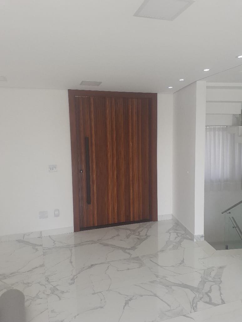 Casa à venda com 3 quartos, 268m² - Foto 11