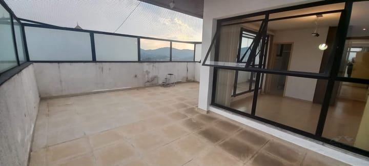 Apartamento à venda e aluguel com 4 quartos, 186m² - Foto 25