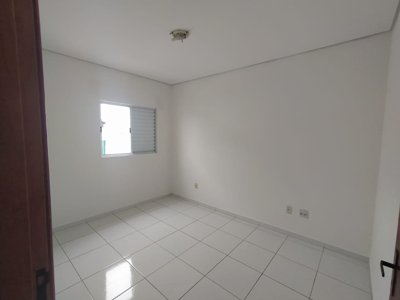 Casa à venda com 2 quartos, 67m² - Foto 17